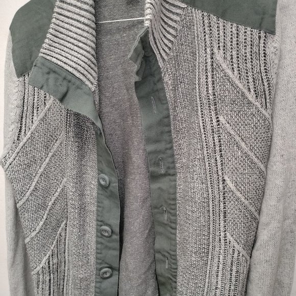 Cartigan - Picture 1 of 3